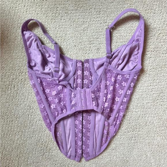 Urban outfitters floral corset top purple - Picture 3 of 4